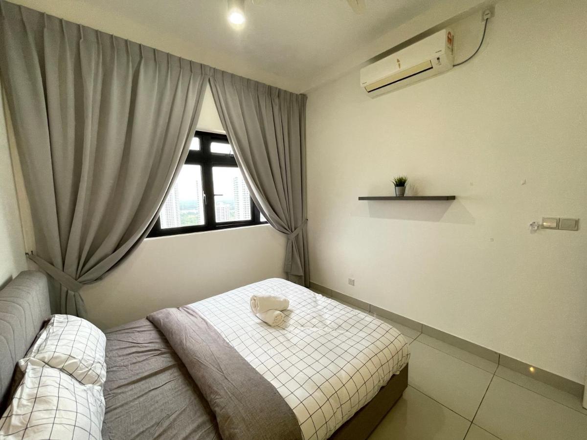 Meridin Medini By Wp Homestay نوساجايا المظهر الخارجي الصورة